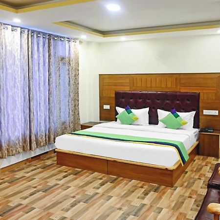 Treebo Dev With Valley View, Mall Road Manali  Exterior photo