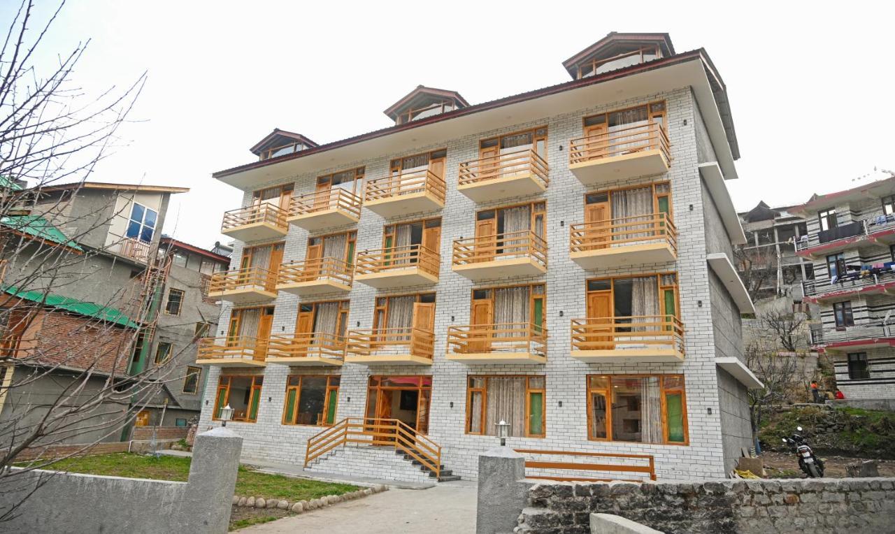 Treebo Dev With Valley View, Mall Road Manali  Exterior photo