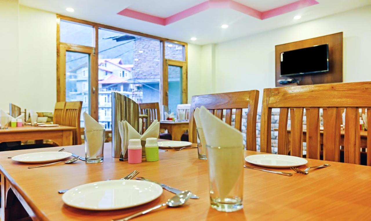 Treebo Dev With Valley View, Mall Road Manali  Exterior photo