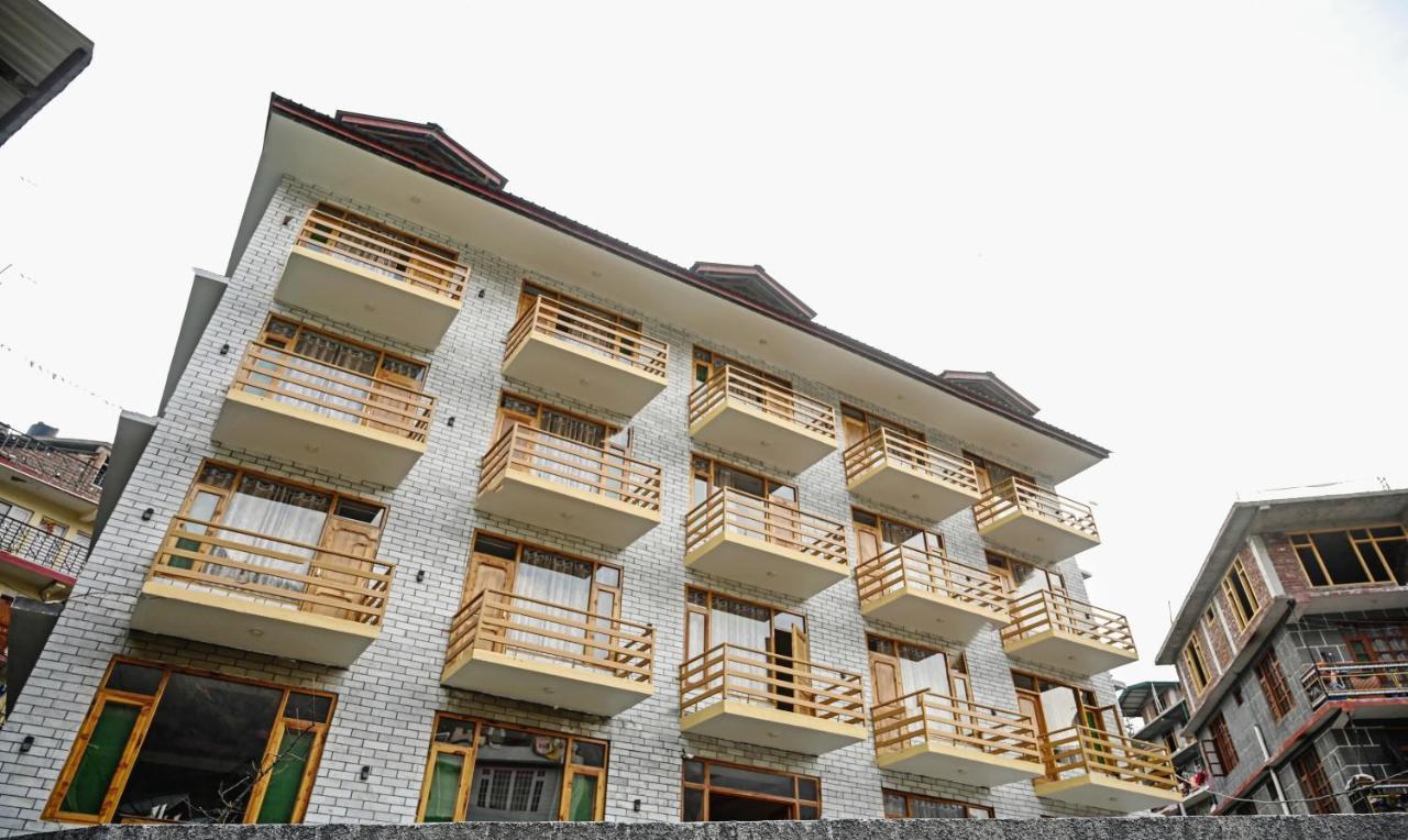 Treebo Dev With Valley View, Mall Road Manali  Exterior photo
