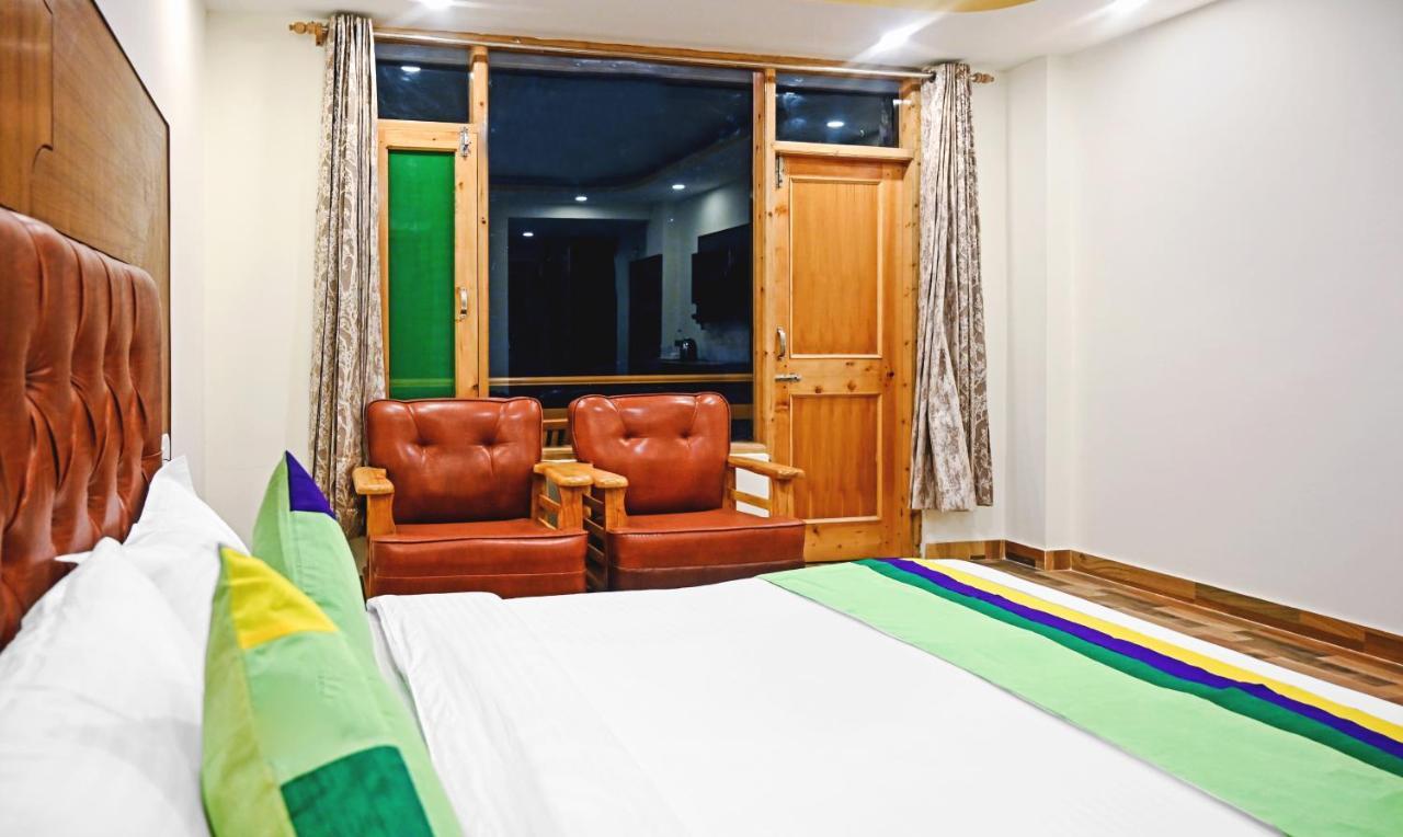 Treebo Dev With Valley View, Mall Road Manali  Exterior photo